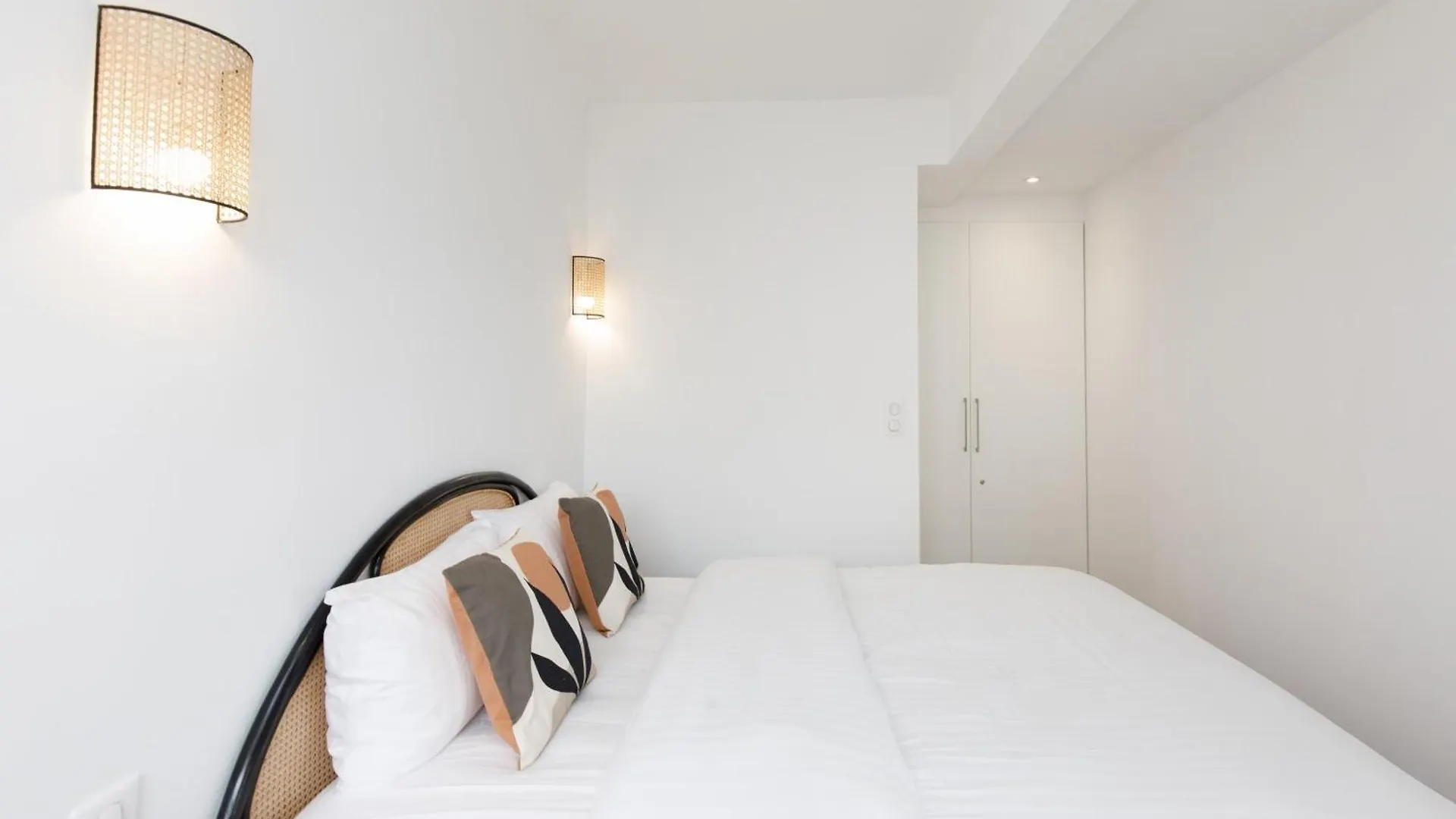 Carlton Area Lux 2 Beds 2 Baths Daire Cannes