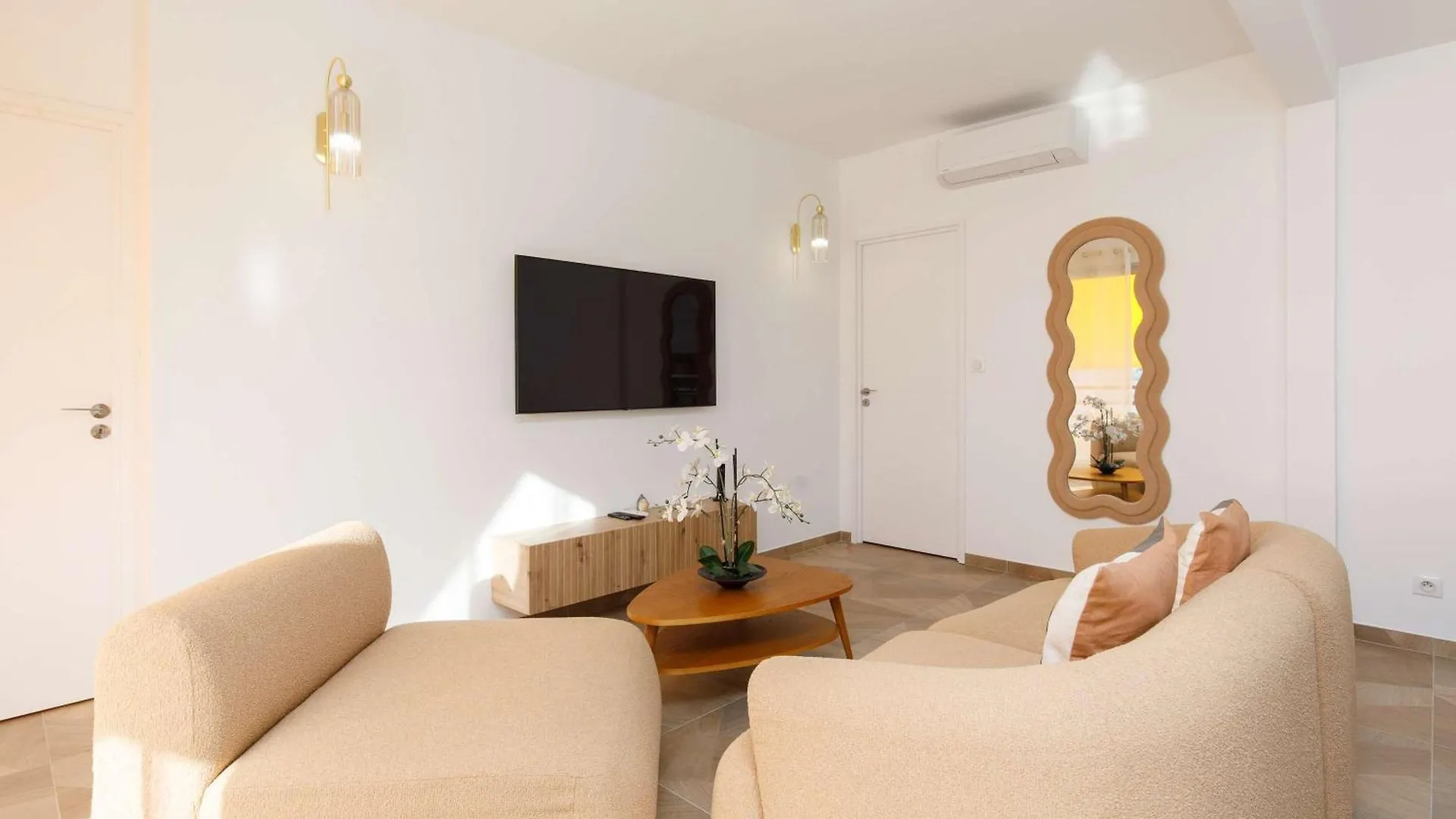 Carlton Area Lux 2 Beds 2 Baths Daire Cannes Fransa